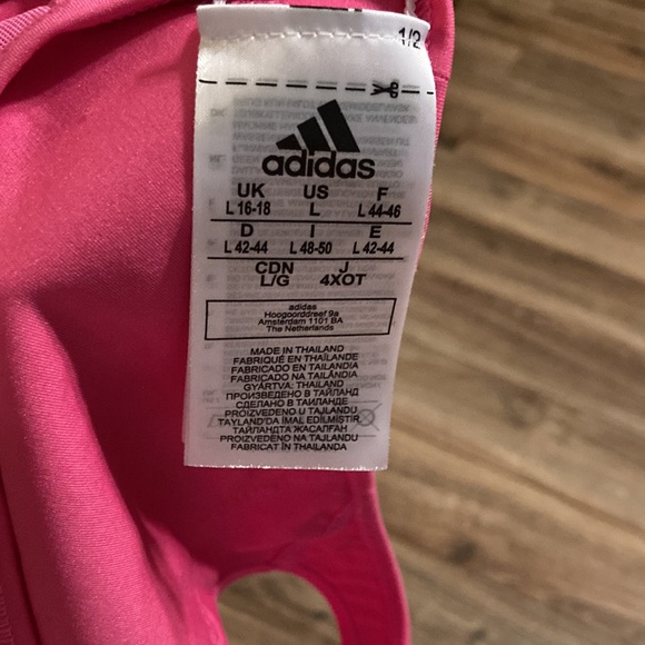 Adidas low impact sports bra - Picture 7 of 7